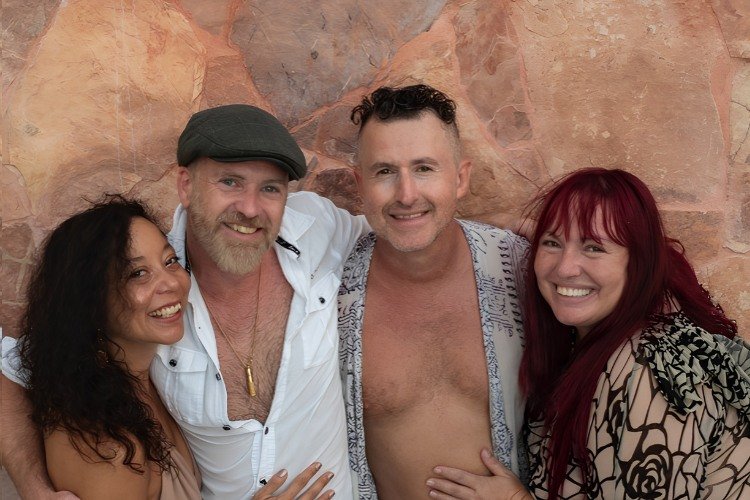 Meet people and learn Tantra